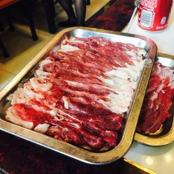 颐品居热气羊肉馆(乌鲁木齐中路店) 沪上冬日暖心美食地图