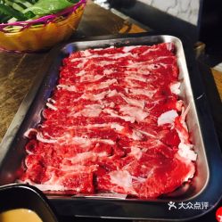 热腾腾的滋味，暖洋洋的慰藉——探寻上海勤行涮肉的热气羊肉